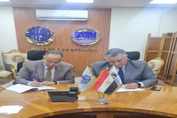 الدكتور عادل علي أحمد