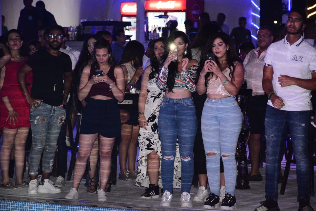 مصطفى حجاج يشعل حفلات الساحل الشمالي بحفل ضخم .. صور