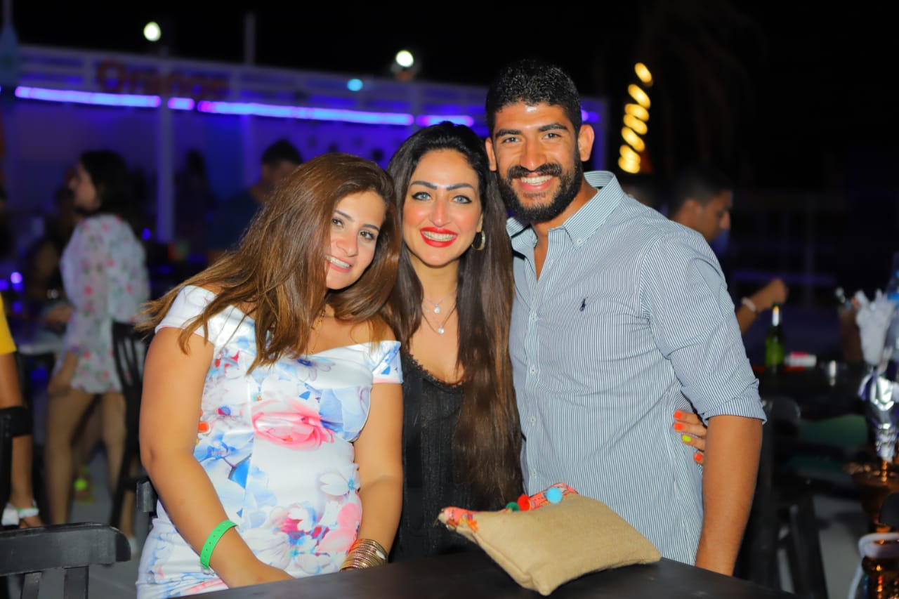 مصطفى حجاج يشعل حفلات الساحل الشمالي بحفل ضخم .. صور