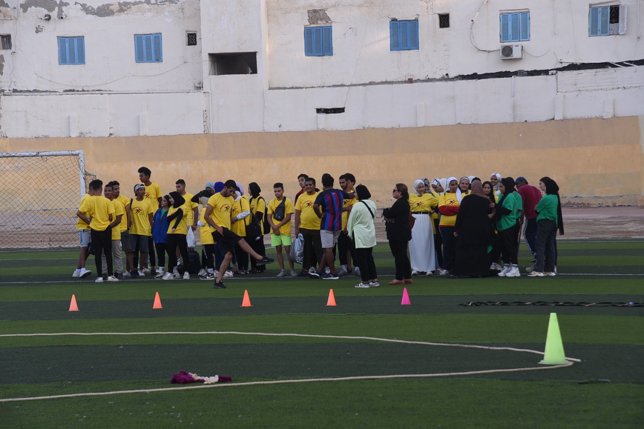 شعيب يشهد فعاليات مهرجان الرياضة للجميع بمطروح