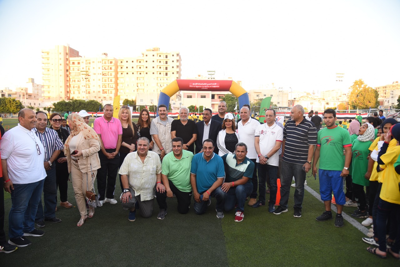 شعيب يشهد فعاليات مهرجان الرياضة للجميع بمطروح