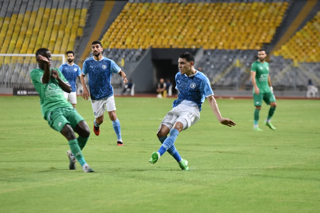 المصري ضد بيراميدز