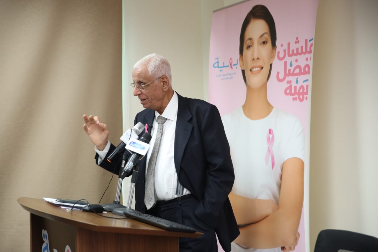 د. حسام موافي يشدد على ضرورة الدعم النفسي للمحاربات .. صور