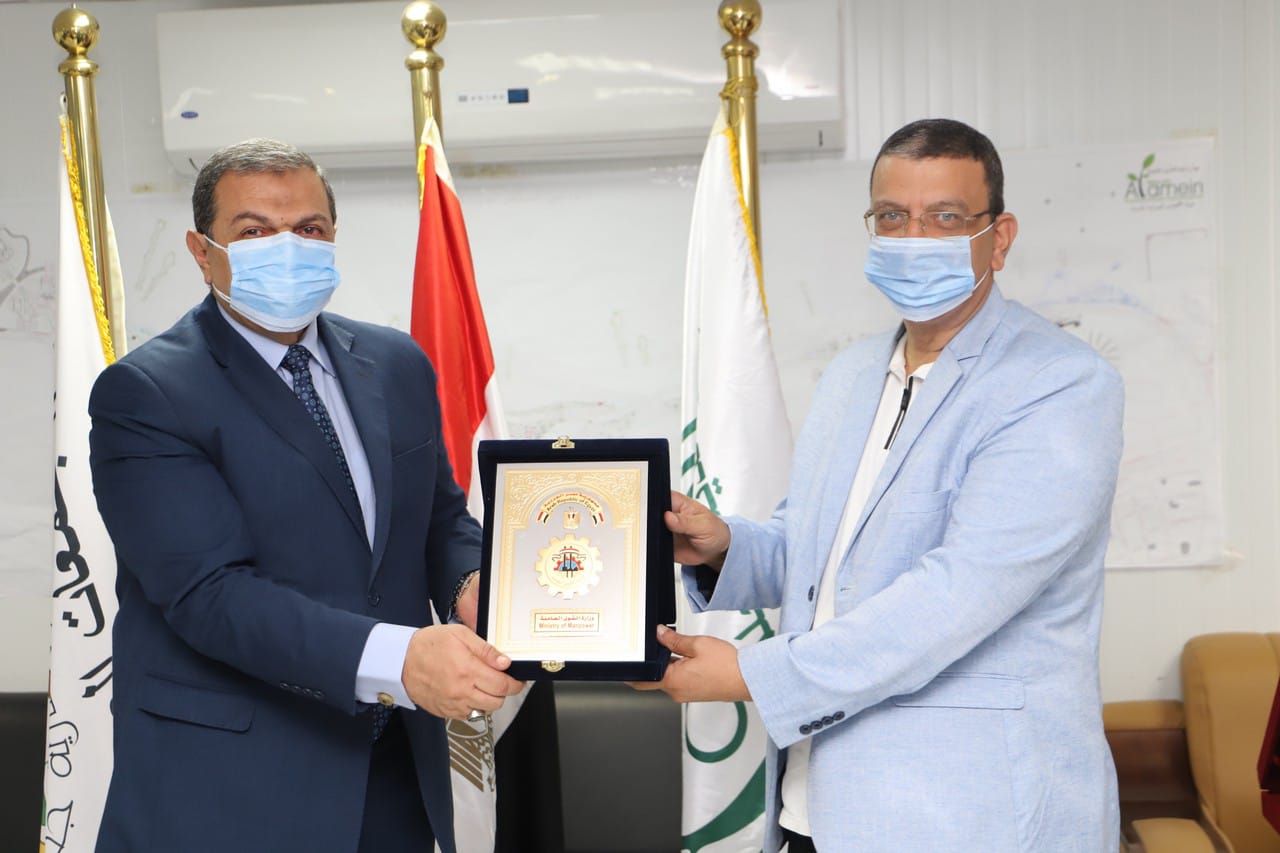  سعفان: إصدار شهادة قياس مستوى المهارة وترخيص مزاولة المهنة وإثباتها ببطاقة الرقم القومي