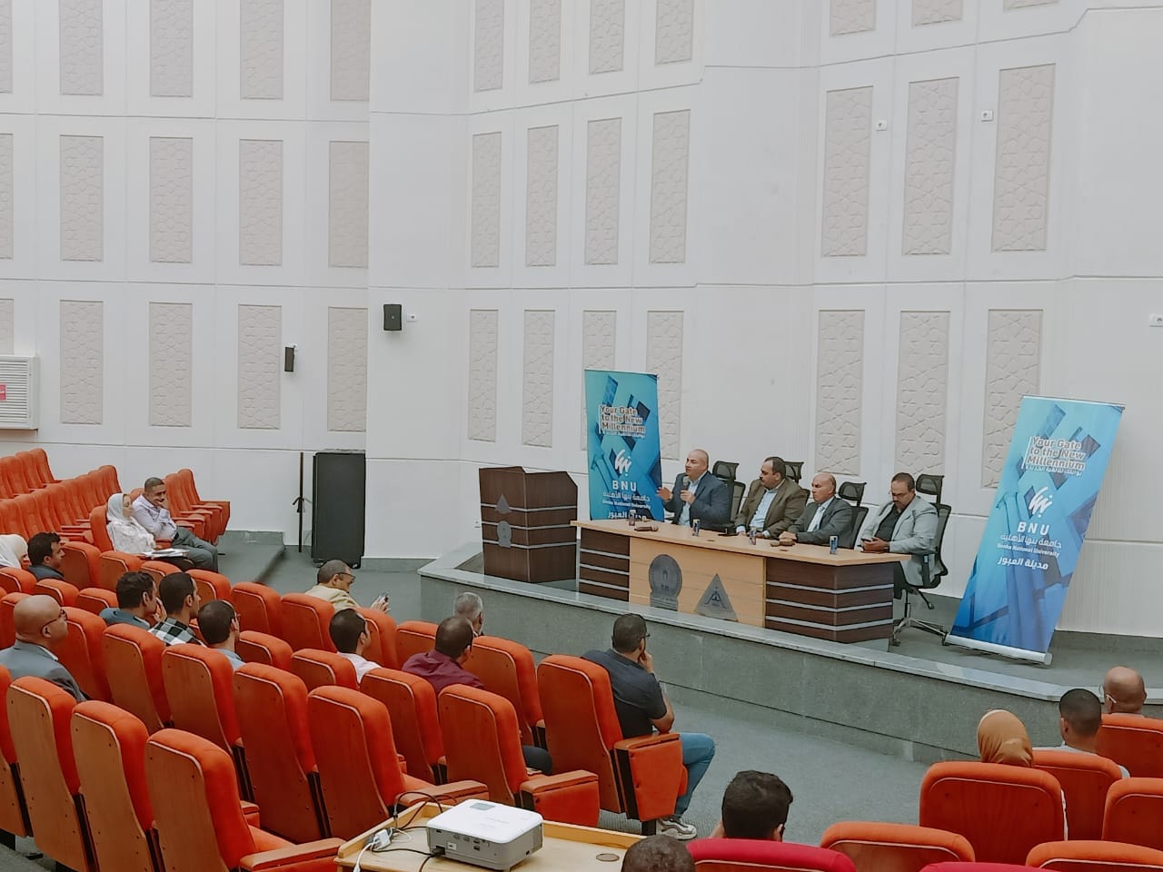 جامعة بنها الأهلية بالعبور تعقد لقاءاً تعريفيا لطلاب الهندسة
