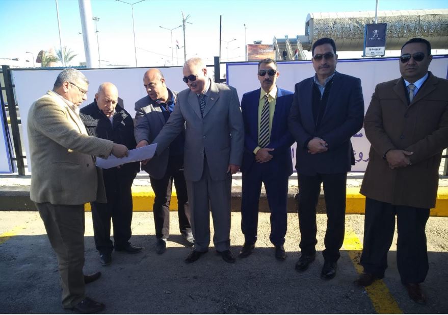 بدء تشغيل منظومة النقل الداخلى الجديدة بالشيخ زايد (صور)