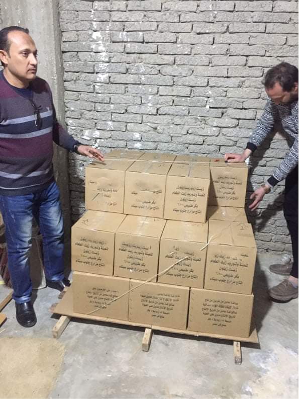 غلق مصنعين مخللات وزيت زيتون وضبط 6816 كجم و 2537 لتر بحملة مكبره بمدينة رأس سدر جنوب سيناء 