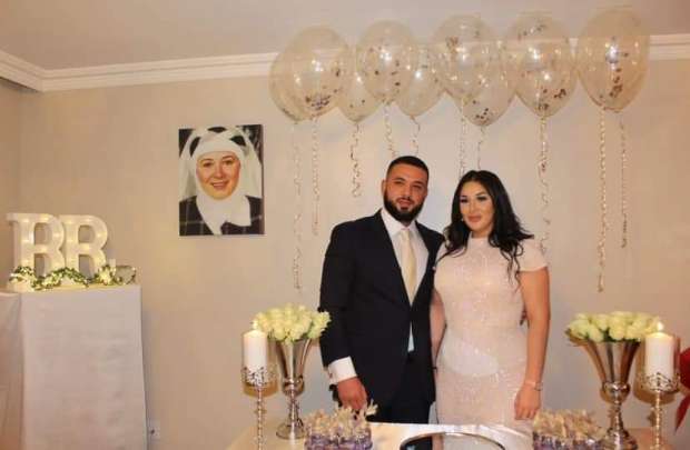 ظهور هالة فؤاد والدة شقيق هيثم أحمد زكي فى خطوبته.. صور 