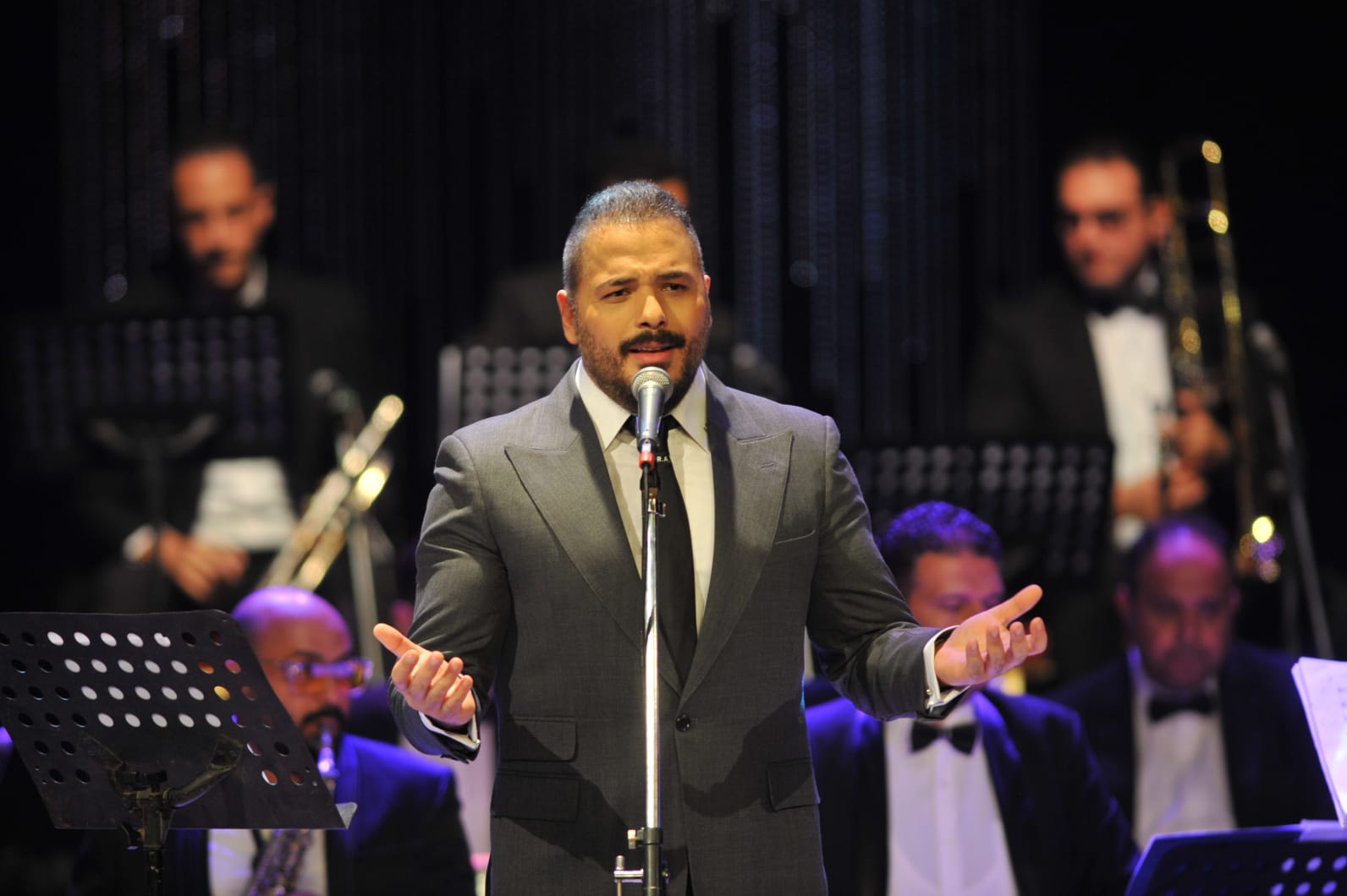 رامي عياش لجمهور إسكندرية: انتم جمهور محترم ومثقف وشرف لأي فنان يغني
