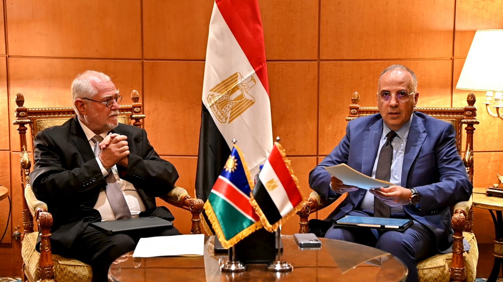 الدكتور سويلم يلتقى وزير المياه الناميبي 