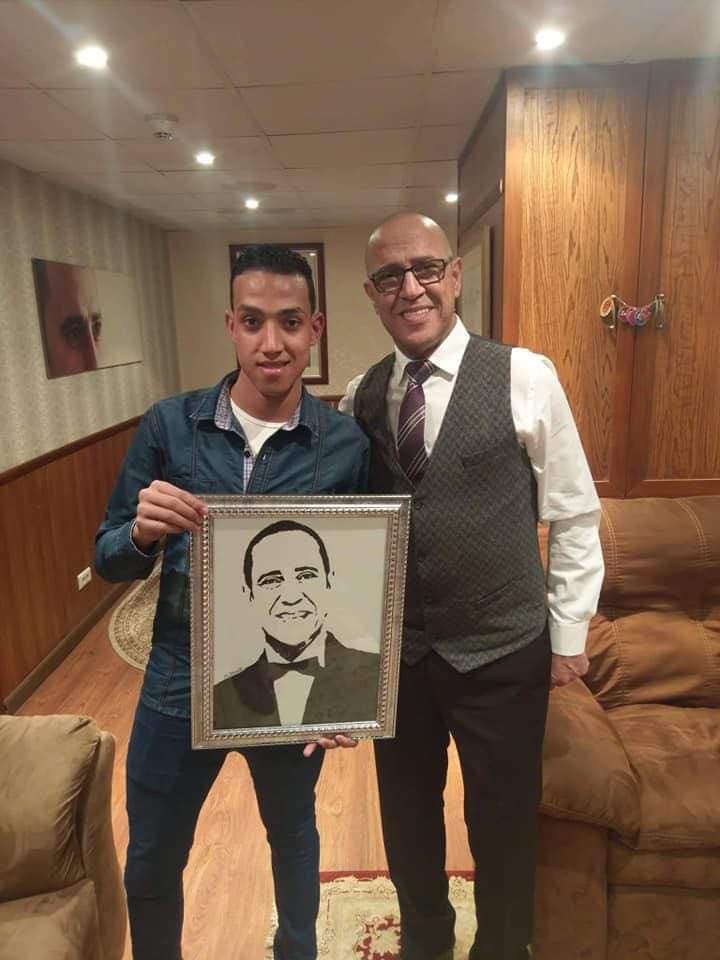 محمد رجب يبدع فى رسم على ربيع واشرف عبد الباقى وصلاح .. صور