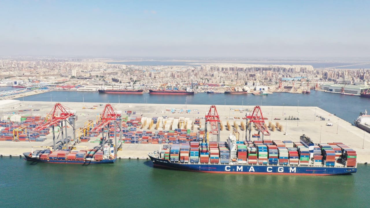 الموانئ‭ ‬المصرية ‭.. ‬قاطرة‭ ‬التنمية‭  ‬