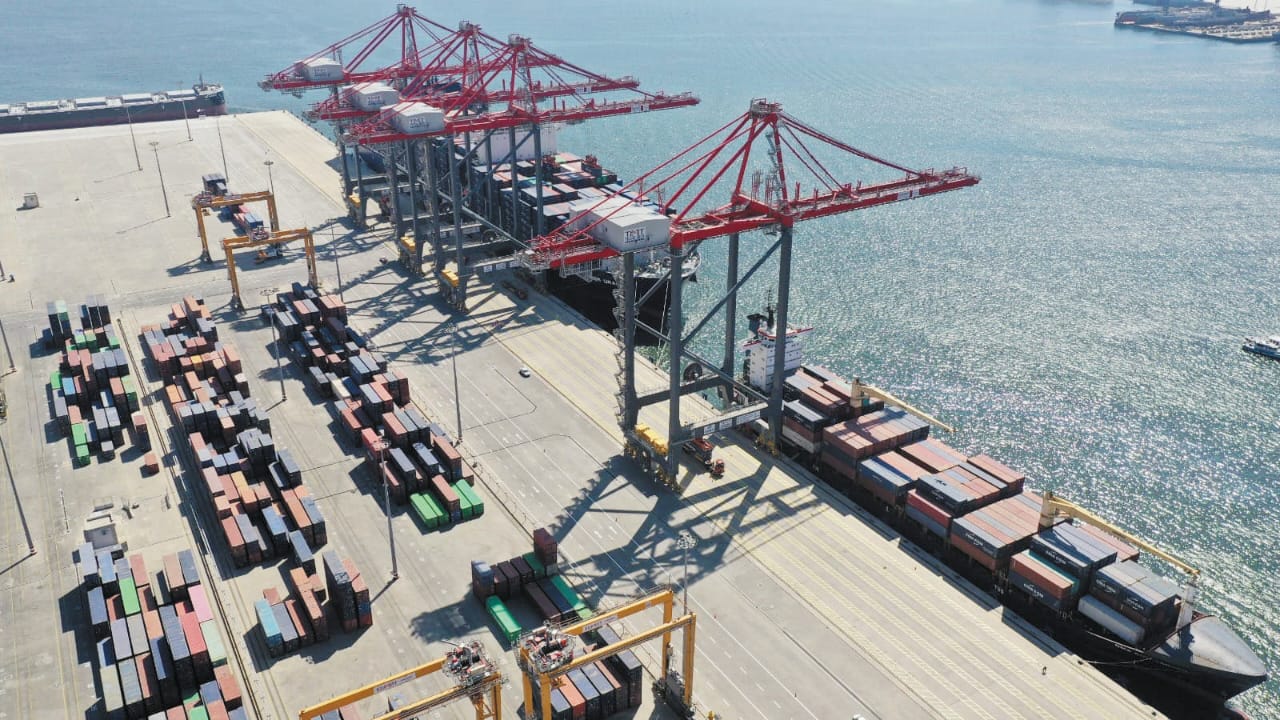 الموانئ‭ ‬المصرية ‭.. ‬قاطرة‭ ‬التنمية‭  ‬