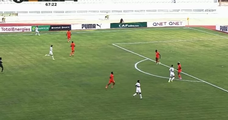 المصري يكتسح زيسكو بثلاثية