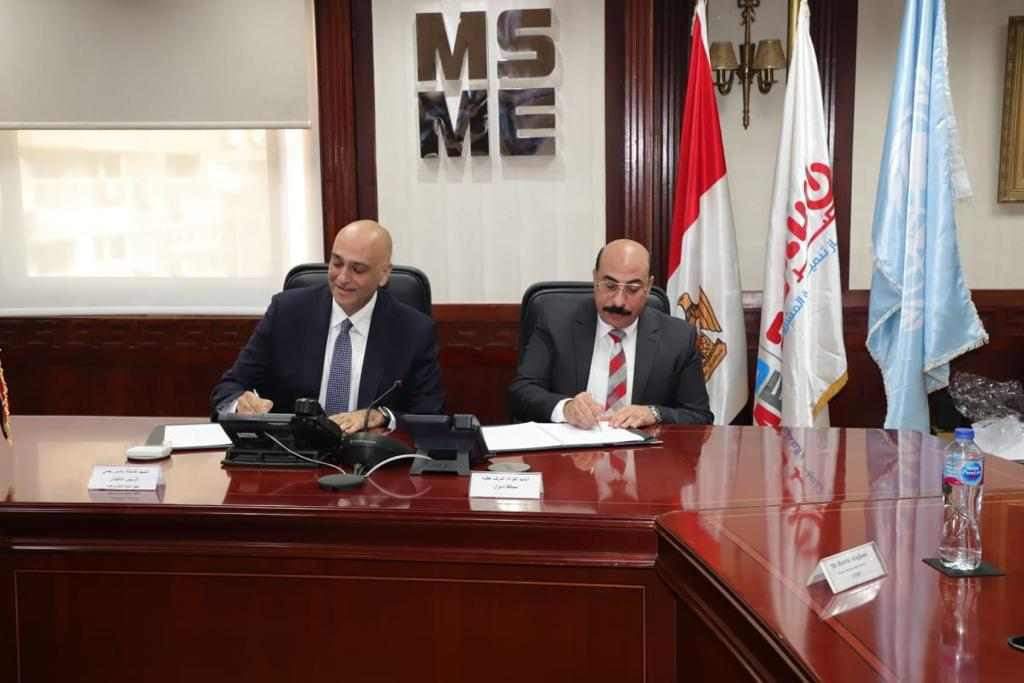 عقود تعاون بين جهاز المشروعات ومحافظة أسوان 