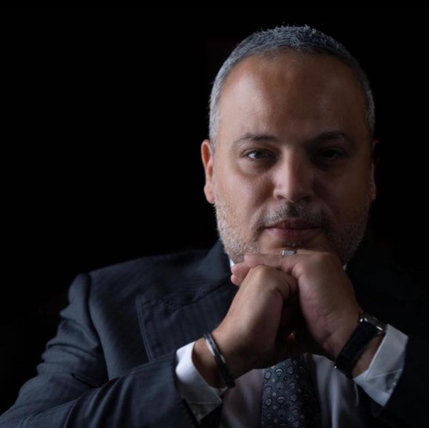 الفنان تامر عبد المنعم
