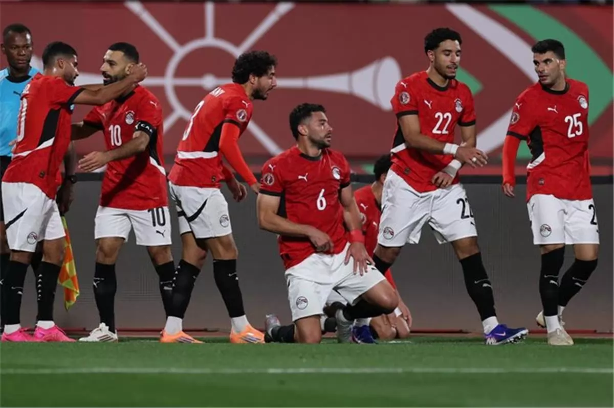 حسام حسن يستبعد ثنائي منتخب مصر أمام أنجولا لهذا السبب 