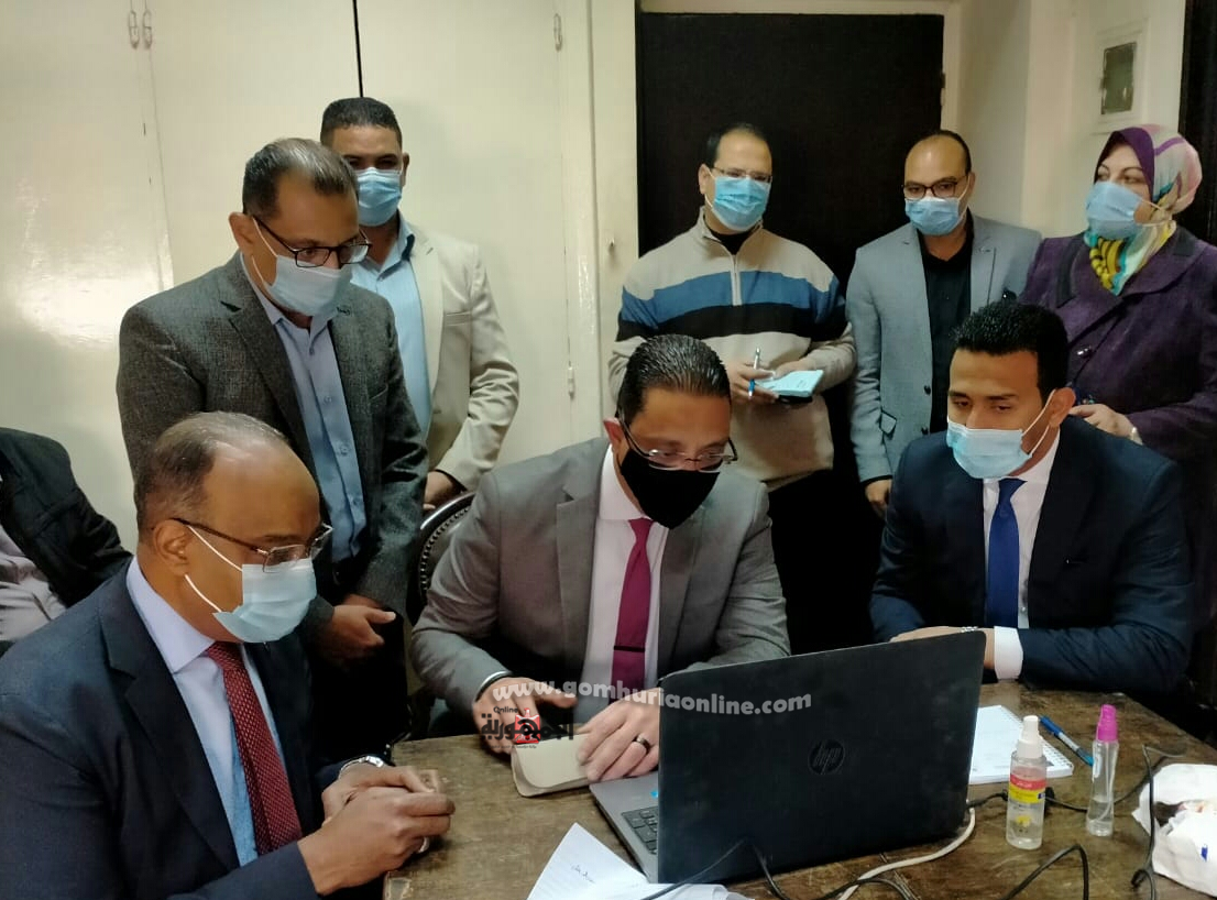 محافظ الفيوم يتابع سير العمل بغرفة عمليات امتحانات المرحلة الثانوية