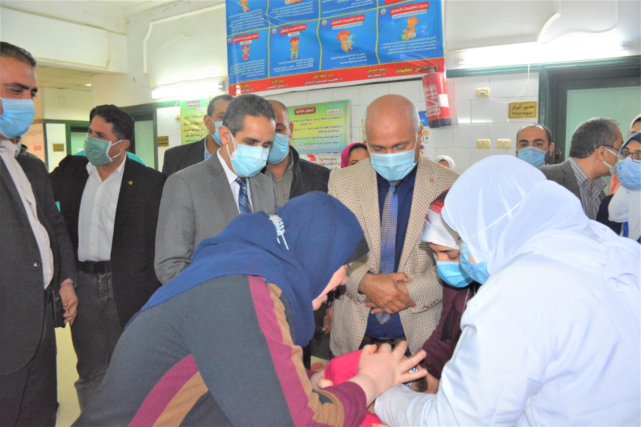 محافظ الغربية يشهد إطلاق الحملة القومية للتطعيم ضد شلل الأطفال