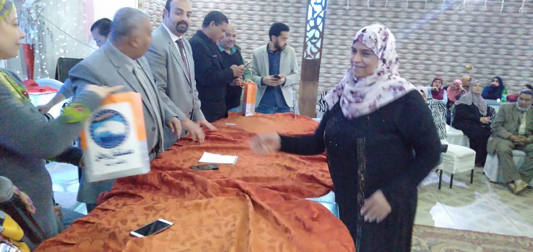 مستقبل وطن يكرم 60 أم مثالية فى العمرانية 