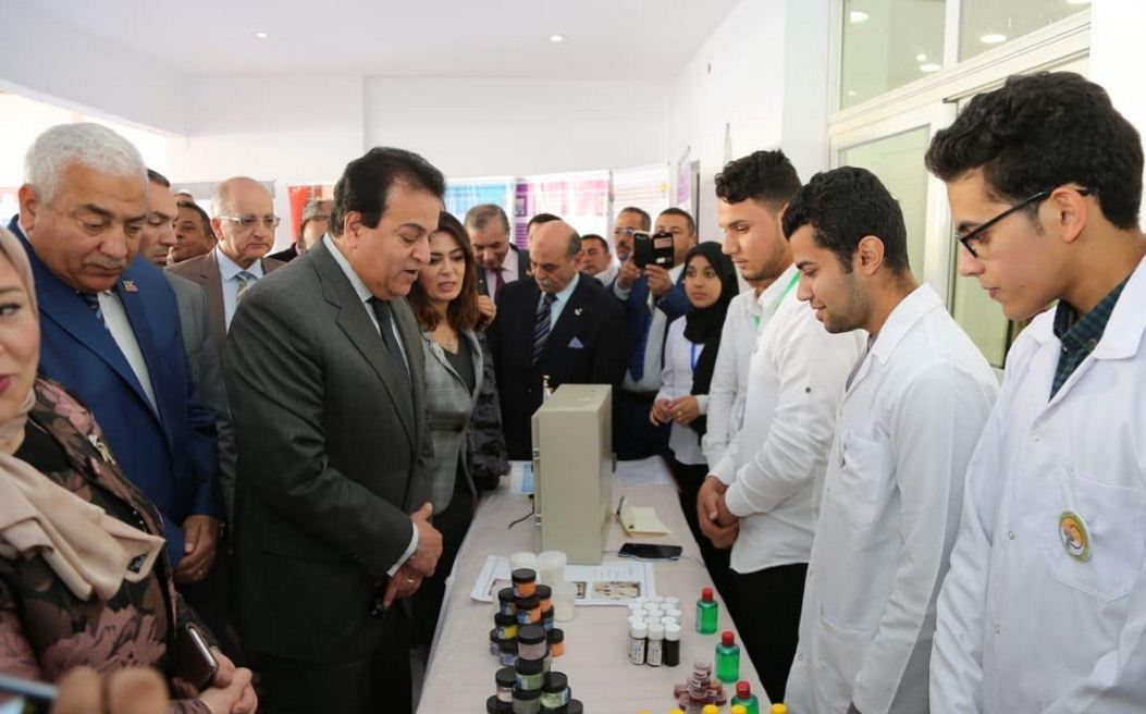 وزير التعليم العالي يفتتح عددا من المنشآت بجامعة مدينة السادات  