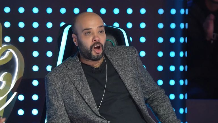 حاتم صلاح 
