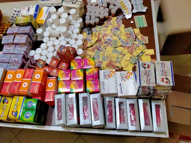 ضبط منشطات وأدوية مهربة بسيارة طبيب مشهور وغلق عيادته غير المرخصة بالزقازيق 