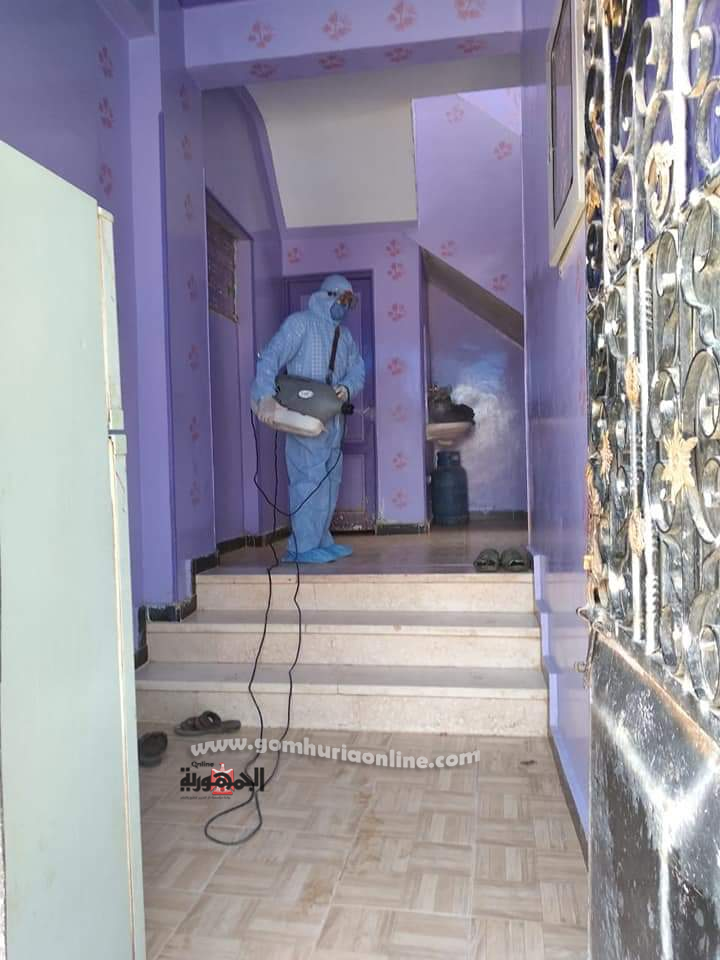 تعقيم منازل حالات كورونا ومنع التجمعات بمدينة موط والهنداو فى الوادى الجديد