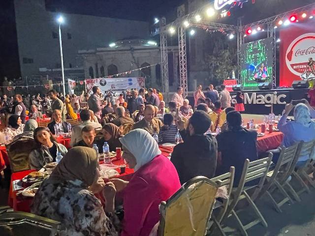 رئيس جامعة الزقازيق يشارك أبنائه الطلاب حفل سحور العائلة