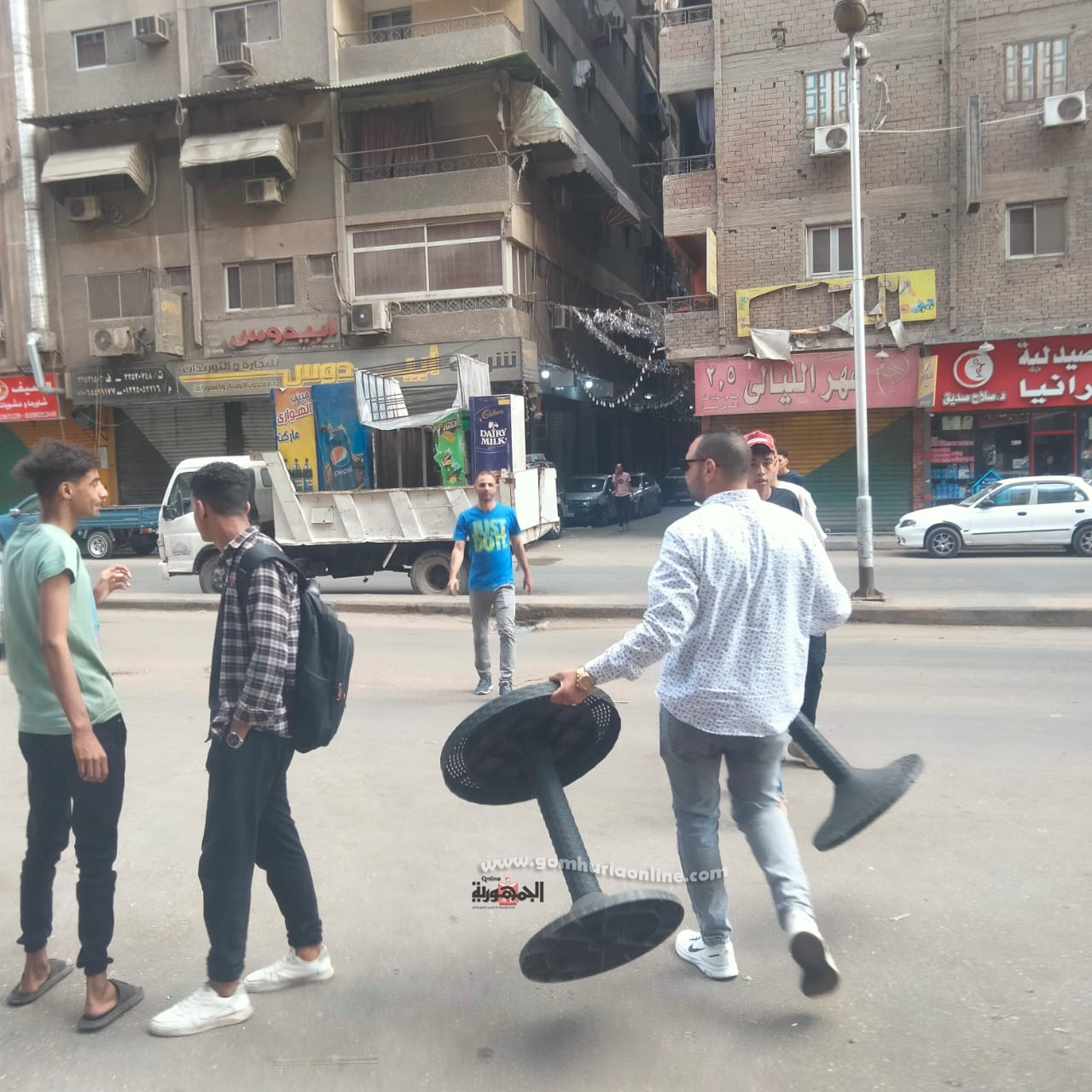 رفع82 اشغال من المنيرة الغربية وتجريد كوبري البراجيل بشمال الجيزة