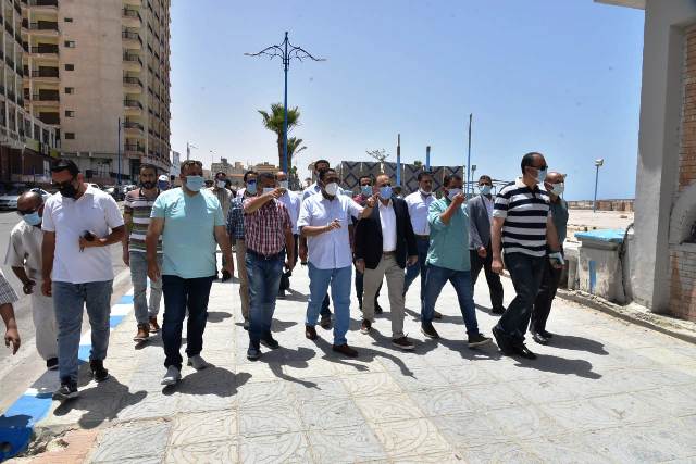 محافظ مطروح يهيب بالأهالى بعدم الانسياق وراء الشائعات.. تعرف على السبب بالصور