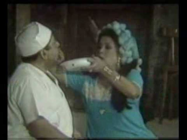 مشهد من مسرحية 