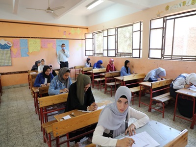 امتحانات الدبلومات الفنية التحريرية