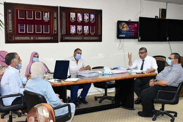  رئيس جامعة قناة السويس يوجه بسرعه الإنتهاء من رصد النتائج وإعلانها منتصف يوليو القادم 