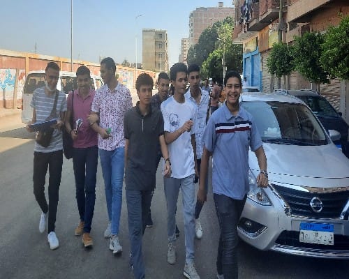 توافد طلاب الثانوية العامة بالقليوبية على لجان امتحان مادة اللغة الأجنبية الثانية