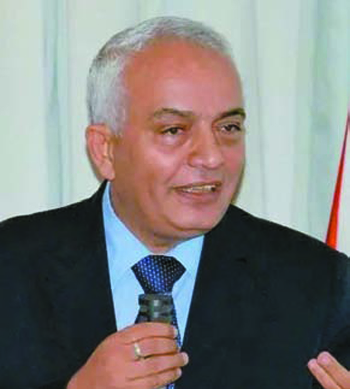 الدكتور رضا حجازى وزير التربية والتعليم