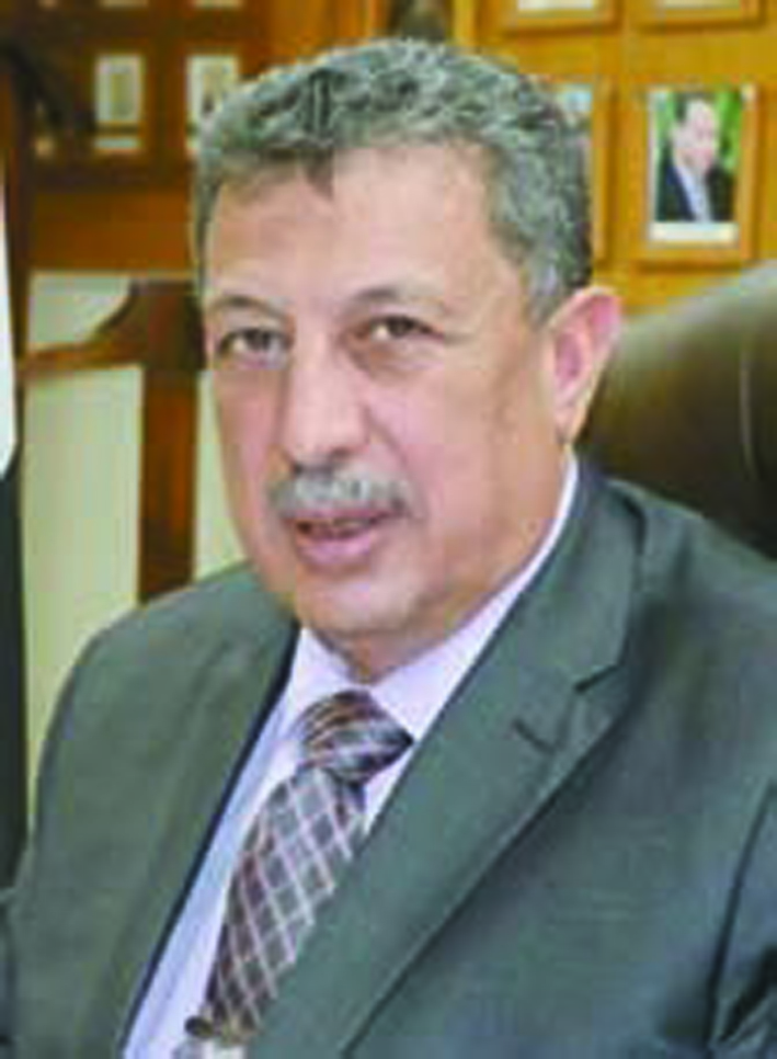 يوسف الديب وكيل وزارة التربية والتعليم بالبحيرة
