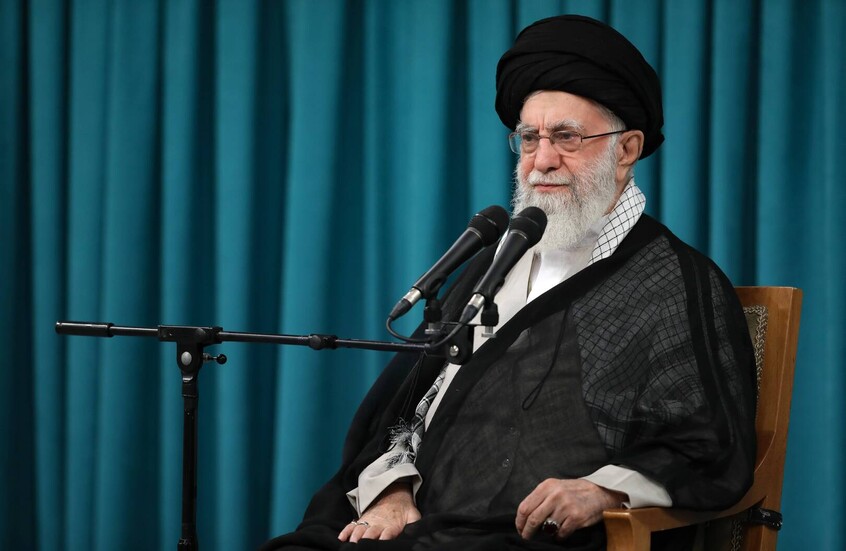 علي خامنئي