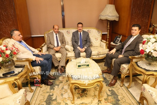 محافظ المنوفية والسكرتير العام ومدير المباحث خلال تقديم التهنئة لمدير الأمن الجديد