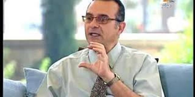  الدكتور وفيق نصير