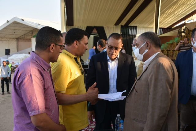 محافظ الشرقية يشهد البروفة النهائية لمهرجان الخيول العربية