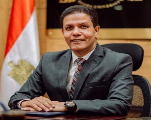 الدكتور_ناصر_الجيزاوي. رئيس_جامعة_بنها