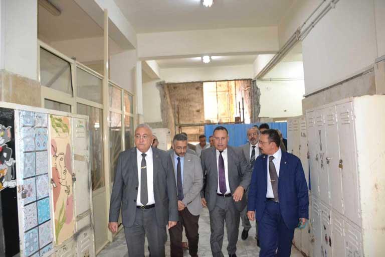 الدكتور عبدالعزيز قنصوة رئيس جامعة الإسكندرية