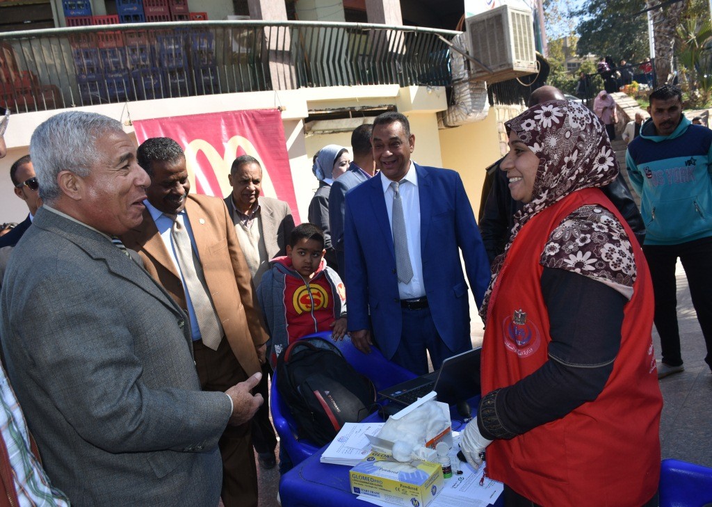 محافظ أسوان يشهد الفعاليات الختامية للبطولة الأفروعربية