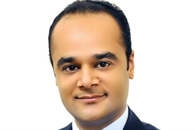 المستشار نادر سعد