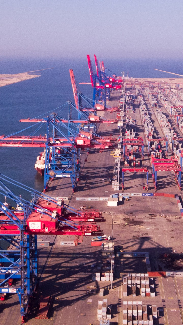 تقرير اداء اقتصادية قناة السويس يبرز  تيسيرات وحوافز مالية جديدة للمستثمرين