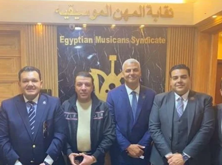 مصطفى كامل 