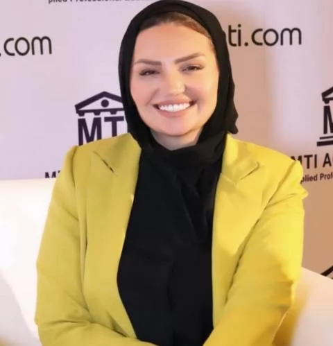 دكتور نور النني معالج ومدرب شعوري ولايف كوتش صحة نفسية