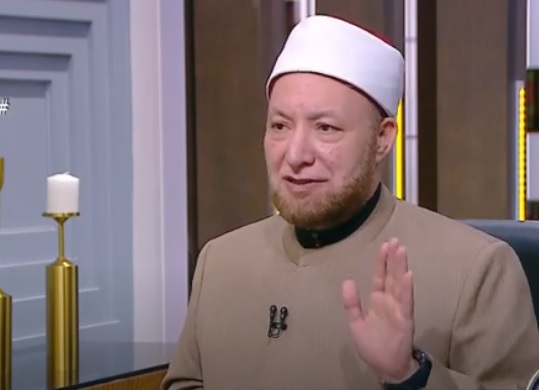 الشيخ عويضة عثمان أمين الفتوى بدار الإفتاء المصرية