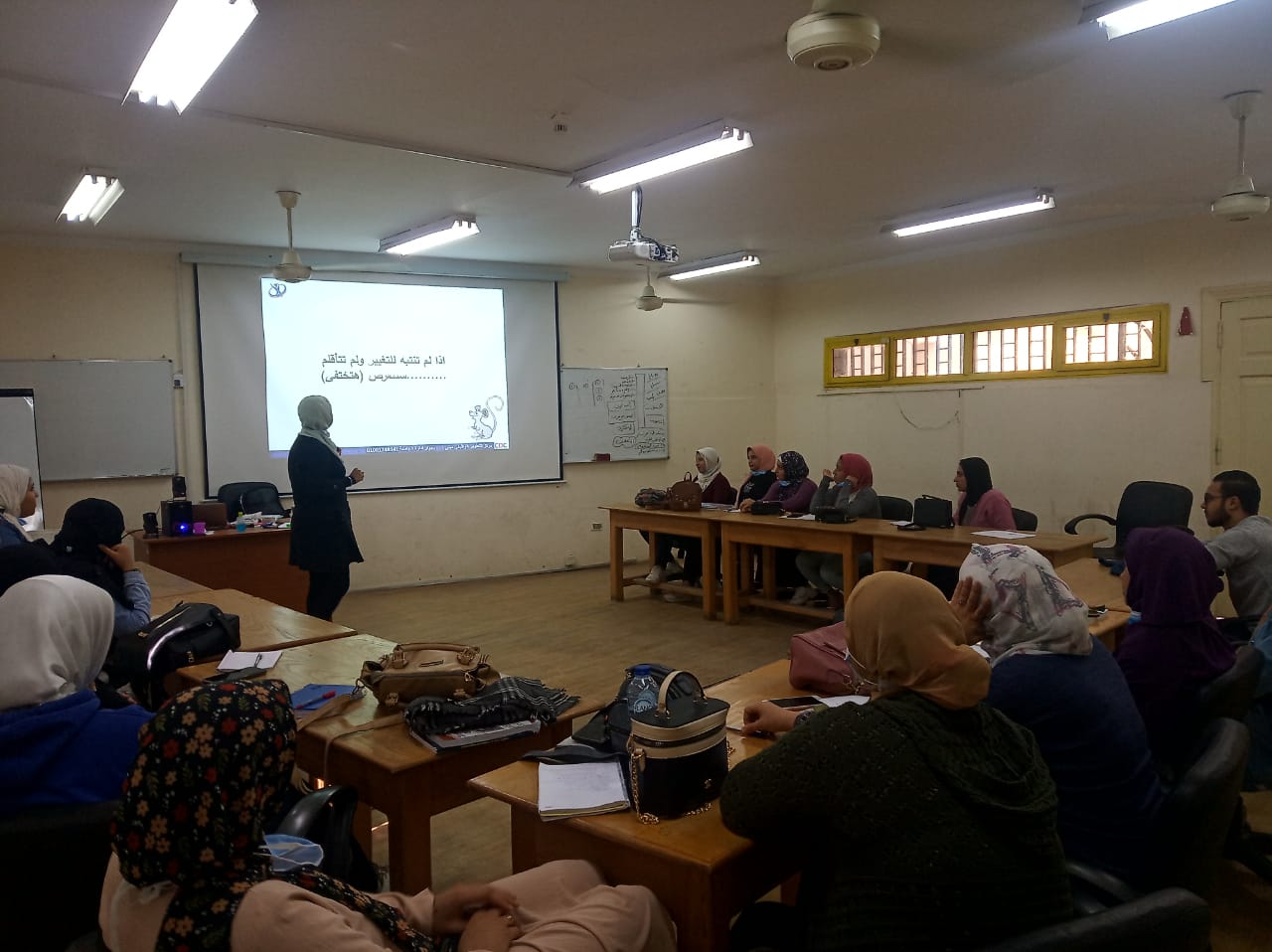 مشروع تأهيل طلاب الفرق النهائية لسوق العمل في جامعة حلوان 